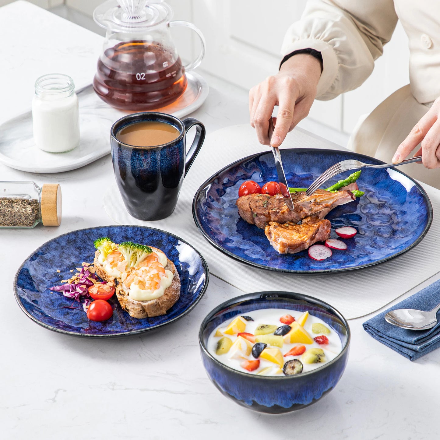 MALACASA Dinnerware Set Kiln Glaze Porcelain Microwave Safe Everyday Use